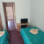 Bed & Breakfast Wilcza Lapa Pieszyce