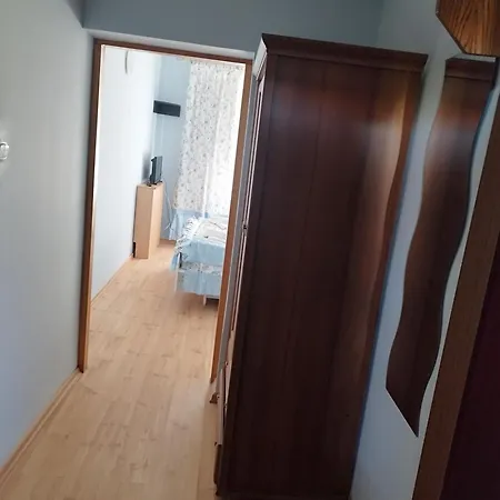 Wilcza Lapa ベッド・アンド・ブレックファスト 3*