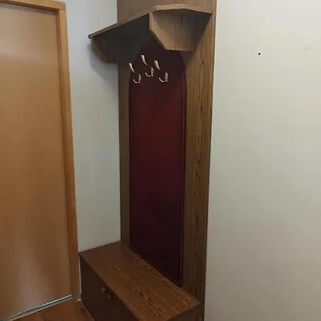 Wilcza Lapa 3* ピエシツェ