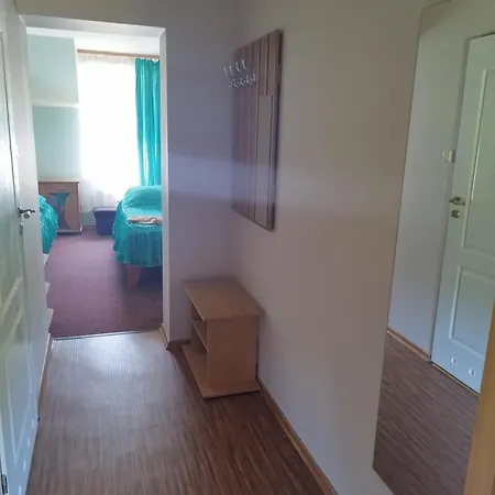 Wilcza Lapa 3* ピエシツェ