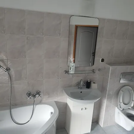 Wilcza Lapa ベッド・アンド・ブレックファスト ピエシツェ