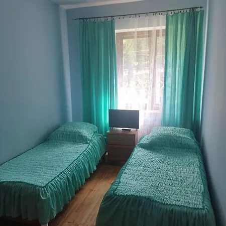 ベッド・アンド・ブレックファスト Wilcza Lapa ピエシツェ