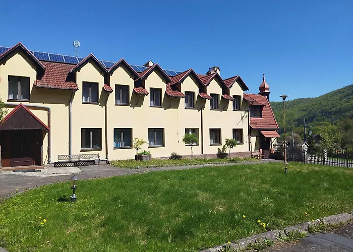 Wilcza Lapa Bed & Breakfast