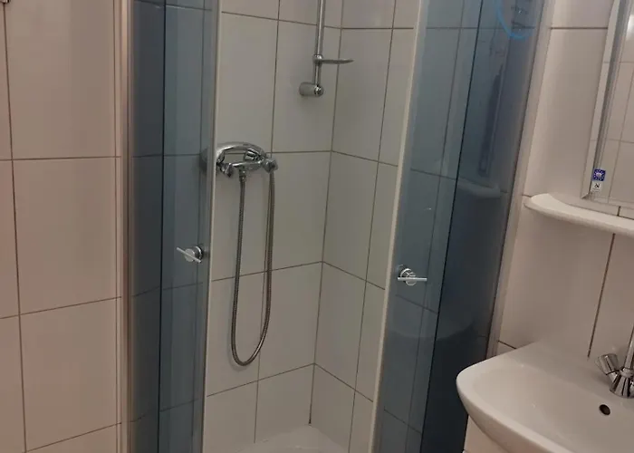 Wilcza Lapa Bed & Breakfast Pieszyce