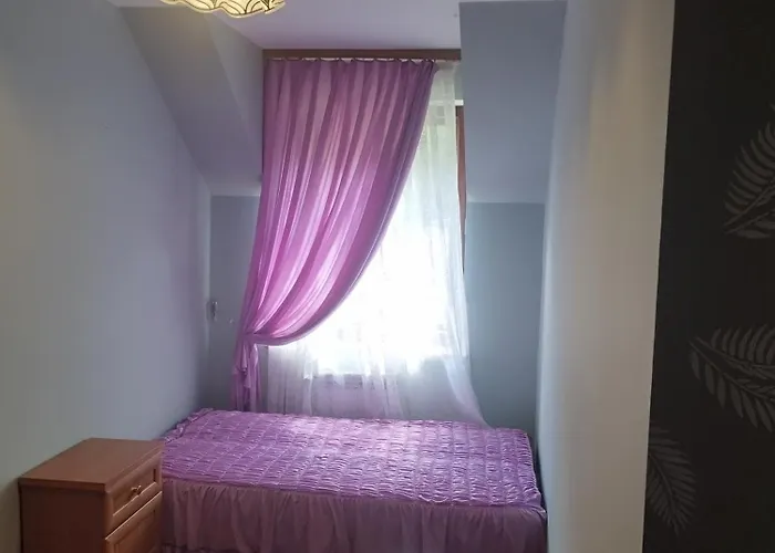 Wilcza Lapa Bed & Breakfast Pieszyce